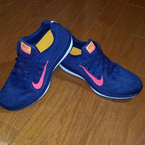nike winflo 5 blue